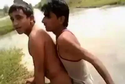 Xxx hindi video Indian boys fucking each other’s asses outside