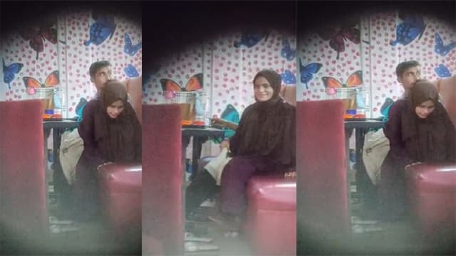 Hijabi Girl Fucking With BF in Restaurant Secretly Captured